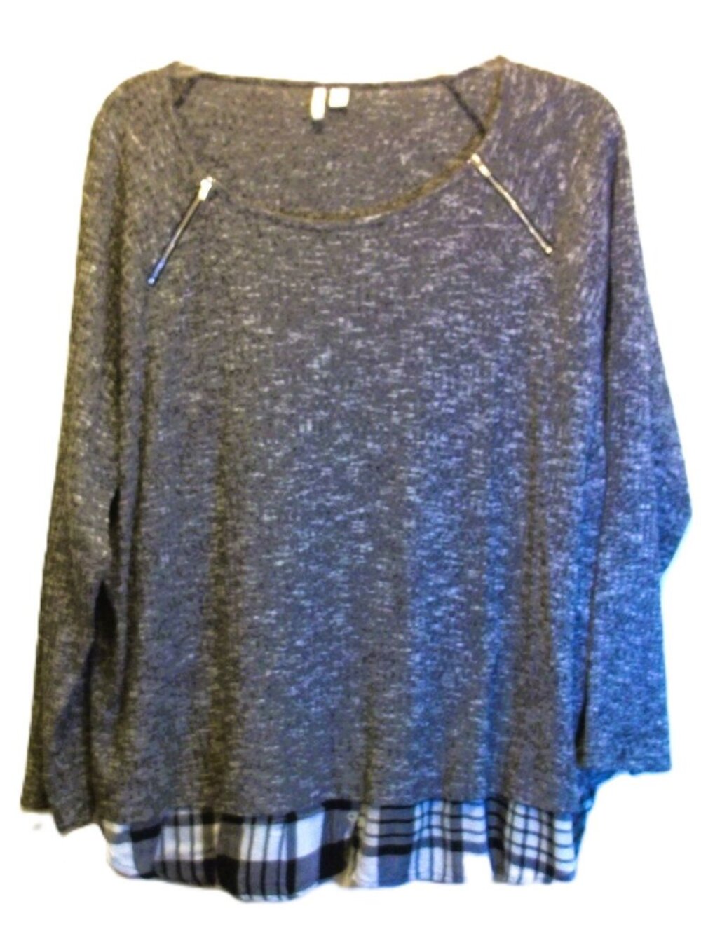 Est. 1946 SZ 26/28 Marled BLK L/S layered look top w/zipper accents